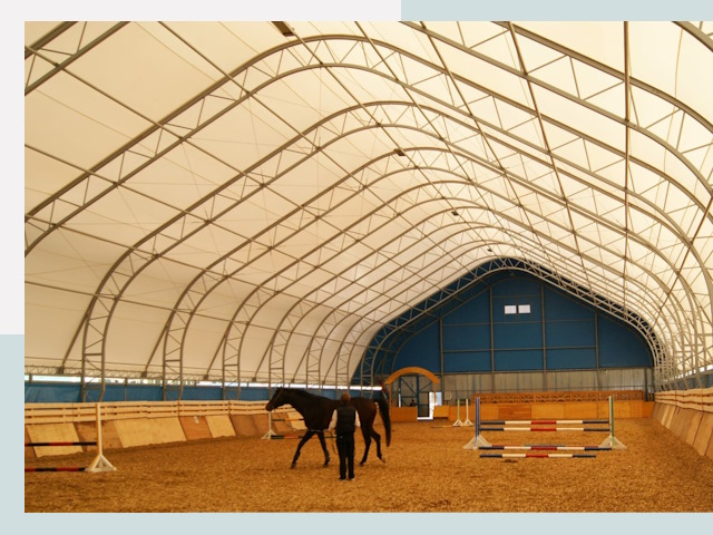 Строительство конных манежей в Черемхове